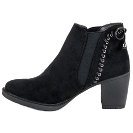 Alkalmi magas sarkú csizma fekete 1