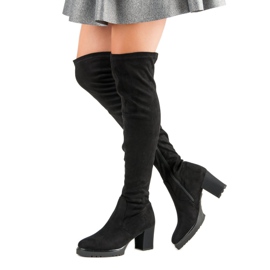 Velúr platformos csizma fekete 2