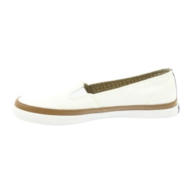 Tommy Hilfiger ICONIC KESHA SLIP ON 121 fehér 2 Tommy Hilfiger ICONIC KESHA SLIP ON 121 fehér 2