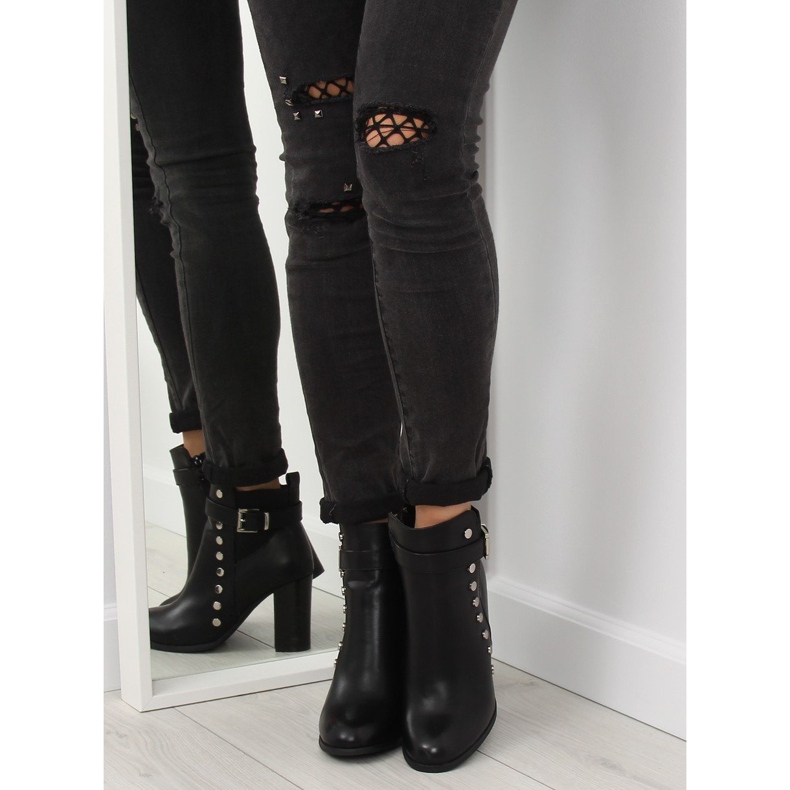 Fekete 88073 Fekete magassarkú 2