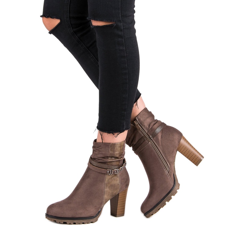 Super Mode Stílusos csizma a poszton barna 2