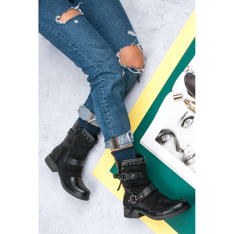 Queentina Rock lapos csizma fekete 1