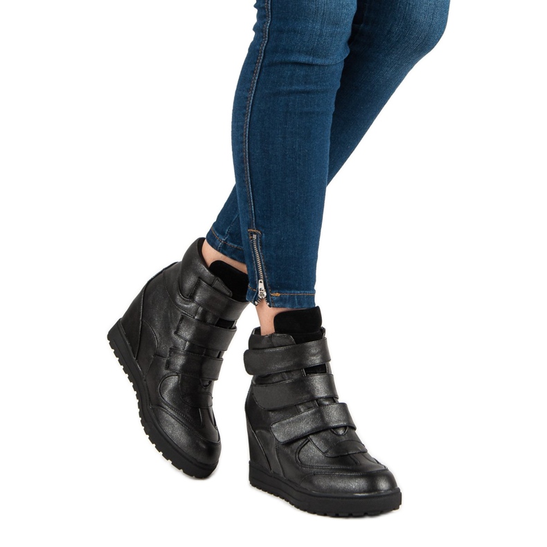 J. Star Cipők Brocart -tal fekete 1