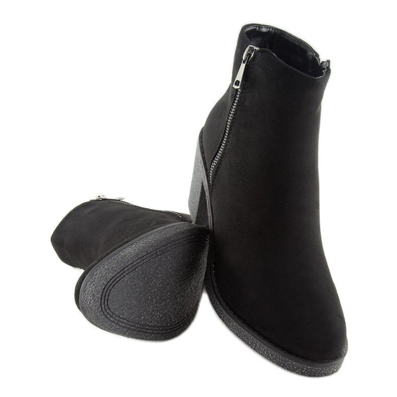 Fekete széles sarkú csizma 2013 Fekete 1