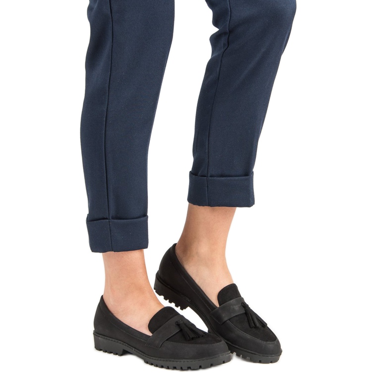 Queen Vivi Fekete naplopók 2