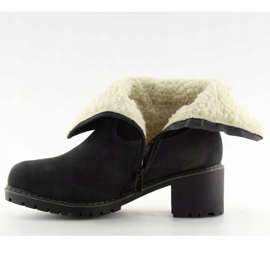 Fekete csizma bárányfeketével szigetelve NC726 fekete 1