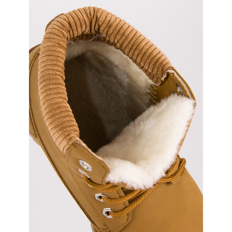 Meleg tevecsapdák barna 1