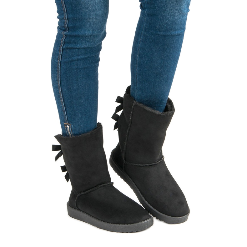 Magas nyálka fekete 2