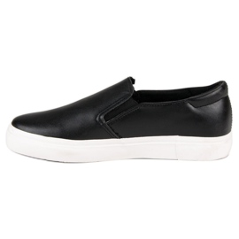 Fekete Slip On cipők 2 Fekete Slip On cipők 2