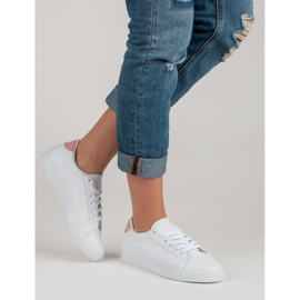 Fehér sportcipő rózsaszín 1