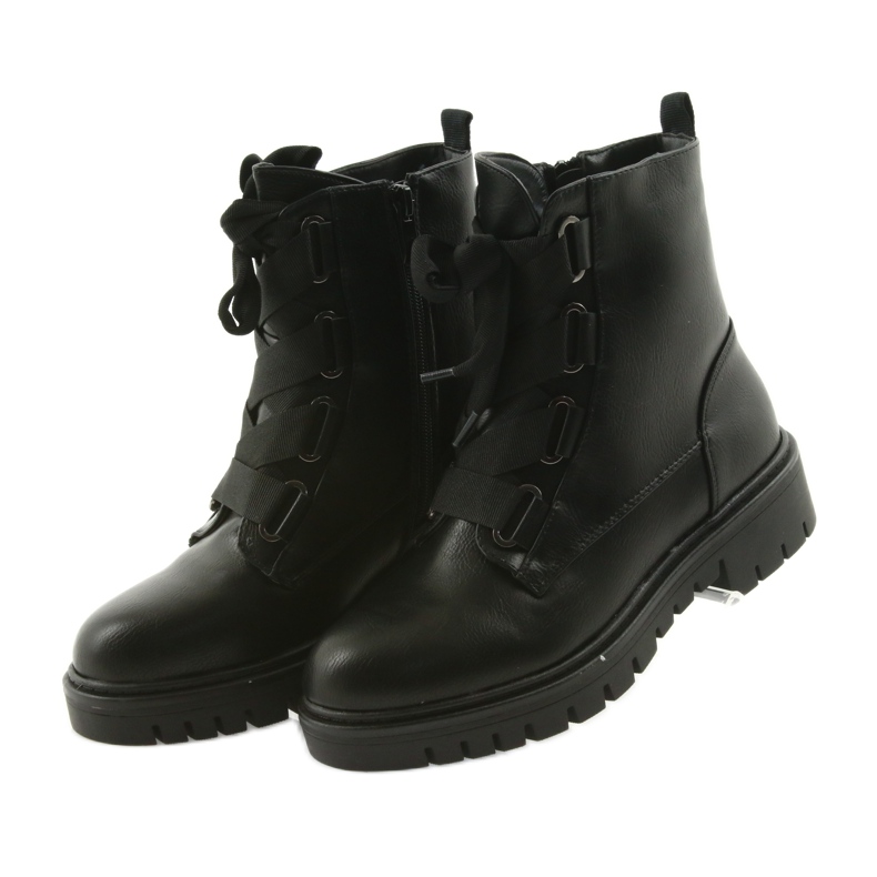 M.Daszyński Fekete kötött munkások Daszyński MR1809 3 M.Daszyński Fekete kötött munkások Daszyński MR1809 3