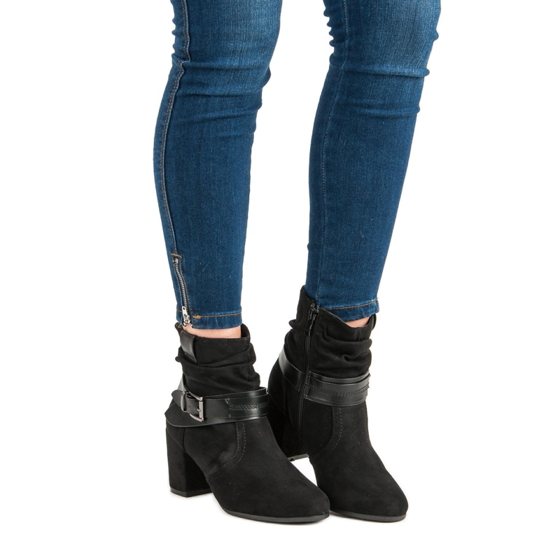 Nio Nio Fekete velúr bokacsizma 2