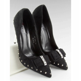 Fekete nf-05p Fekete csapok csapokkal és masnival 2