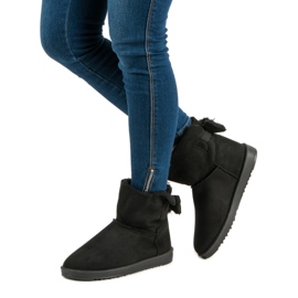 Fekete Mukluki íjjal 1