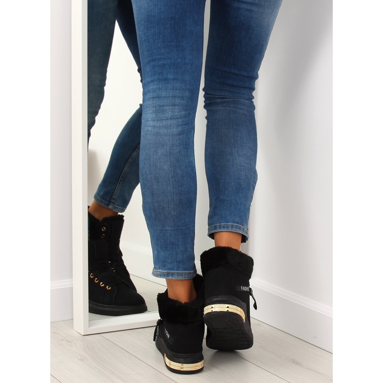 Fekete szigetelésű cipők W19-25 Fekete 2