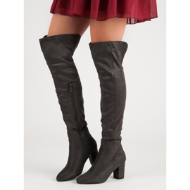 Kayla Szürke muskétások 1