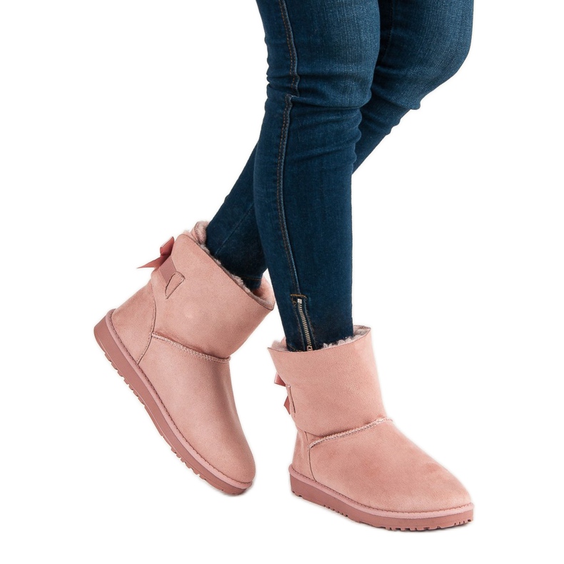 Queentina Rózsaszín Mukluki íjjal 2