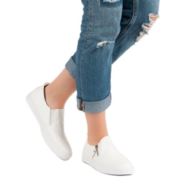 Cipzáros cipők fehér 1