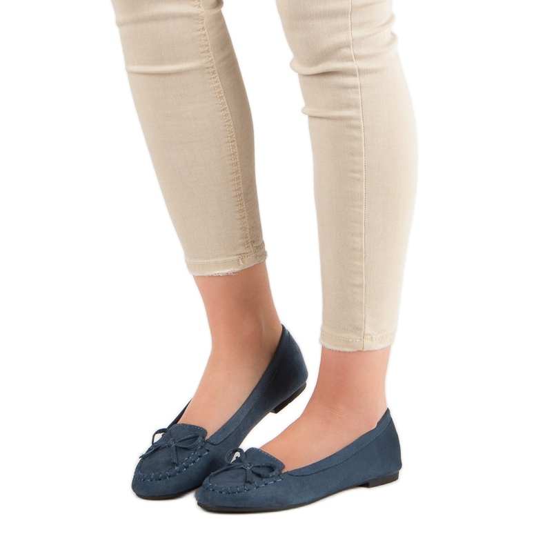 Small Swan Tengerkék naplopók íjjal 1