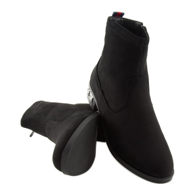 Fekete fekete női csizma 168-176 Fekete 2