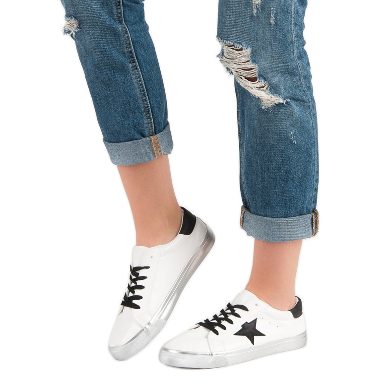 Stílusos alacsony cipők fehér fekete szürke 1