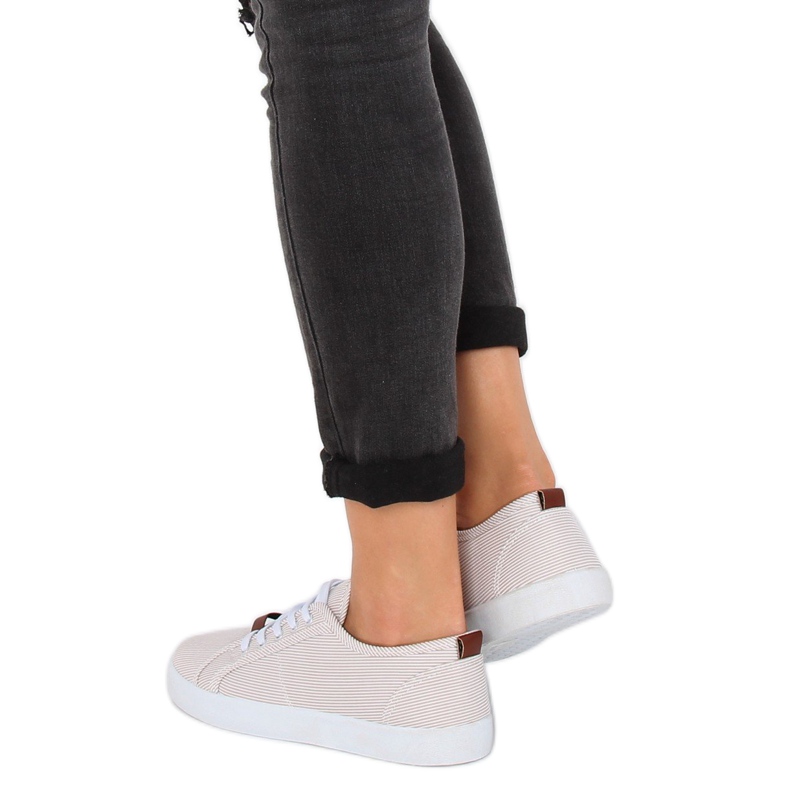 Bézs csíkos cipők JX70P Bézs 2