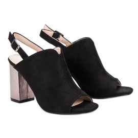 Épített szandál a VINCEZA bárban fekete 2