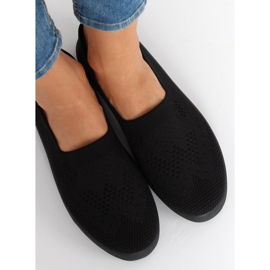 Fekete áttört cipők JX63P Fekete 1