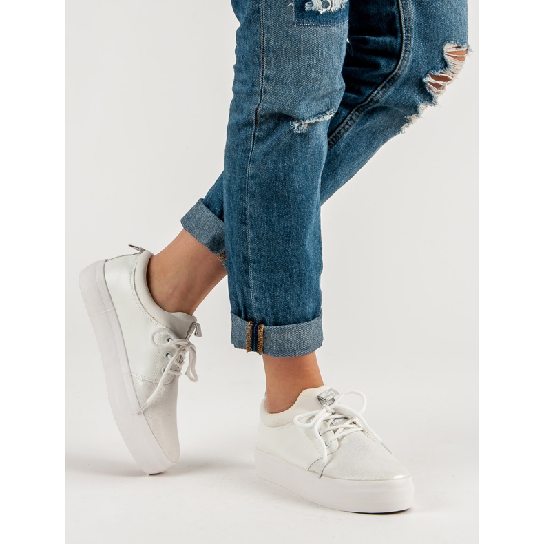 Csúszós cipők fehér 2