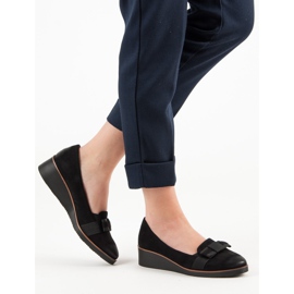 Szivattyúk íjjal VINCEZA fekete 2