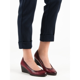 Klasszikus szivattyúk a VINCEZA Wedge -en piros 1 Klasszikus szivattyúk a VINCEZA Wedge -en piros 1