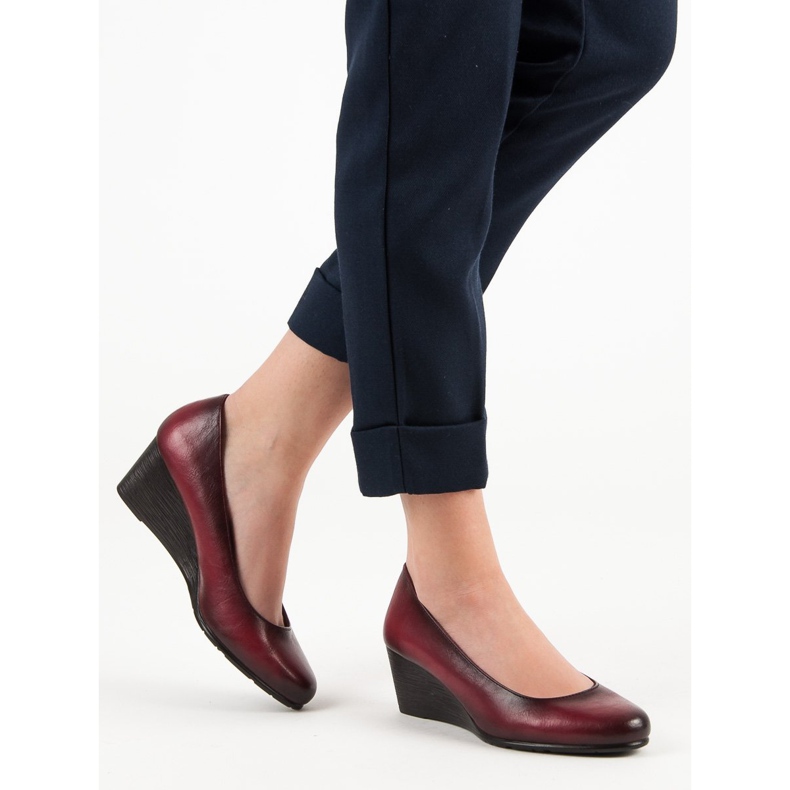 Klasszikus szivattyúk a VINCEZA Wedge -en piros 2 Klasszikus szivattyúk a VINCEZA Wedge -en piros 2