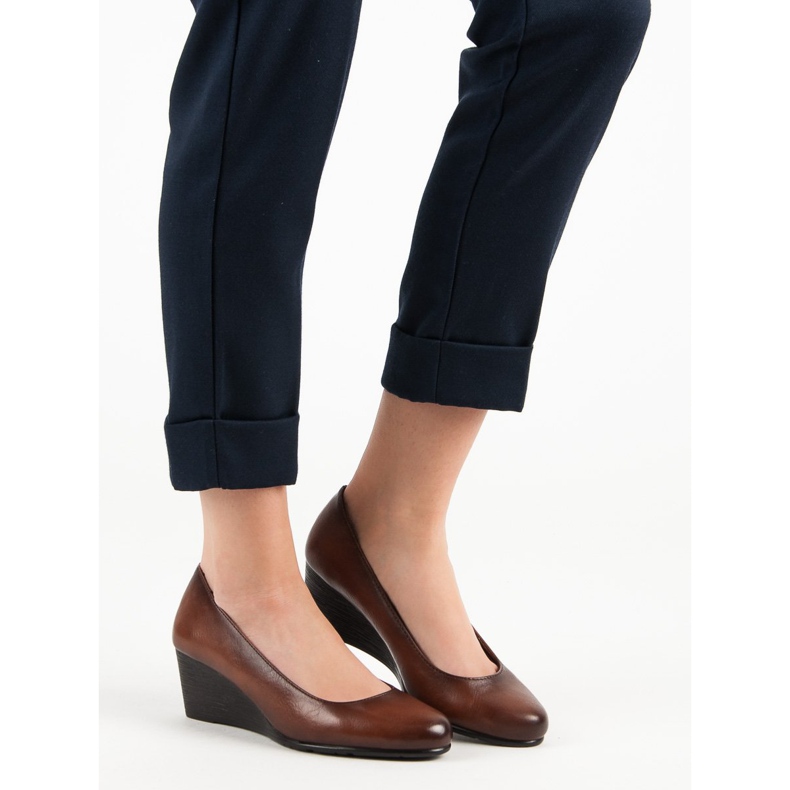 Klasszikus szivattyúk a VINCEZA Wedge -en barna 1