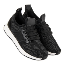 Csúsztatható sportcipő fekete 1