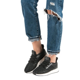 Csúsztatható sportcipő fekete 2