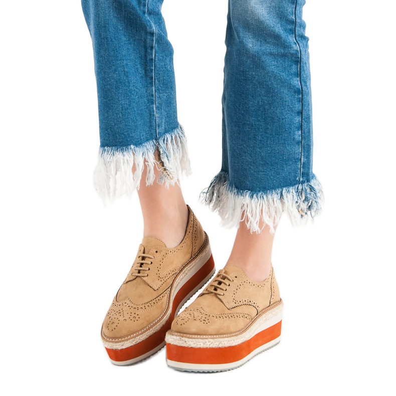 Corina Divat ék cipő barna 1