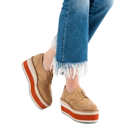 Corina Divat ék cipő barna 2