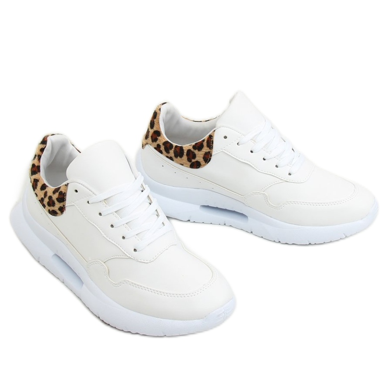 Sportcipő domború talp fehér R-377 WHITE / HAIRLEOPARD 1