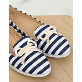 Felhordható fehér és sötétkék csíkokkal H8-105 DK.BLUE 1