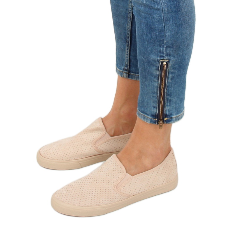 Slip-on bézs cipők G-92 Beige 1 Slip-on bézs cipők G-92 Beige 1