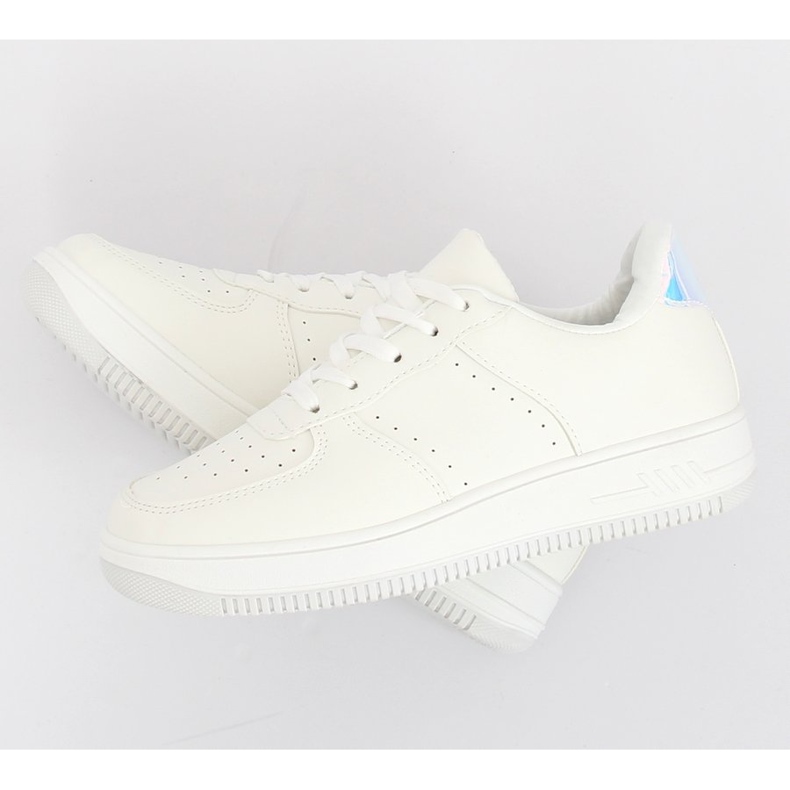 Fehér LV75P Fehér sportcipő 1