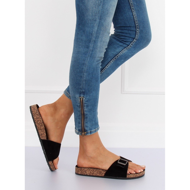 Fekete velúr CK61P Fekete papucs 2