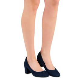 Ideal Shoes Sötétkék szivattyúk egy oszlopon 1