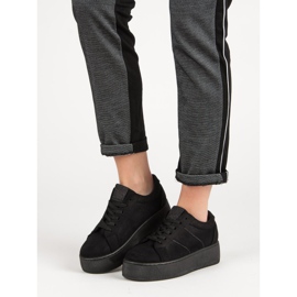 Velúr sportcipő fekete 1