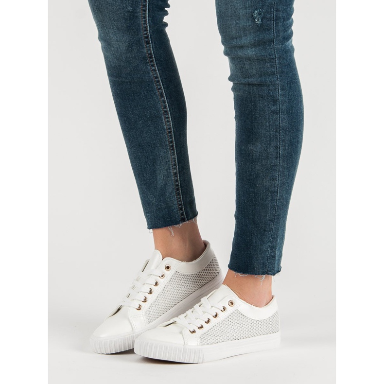 Muto Fehér cipők hálóval 1