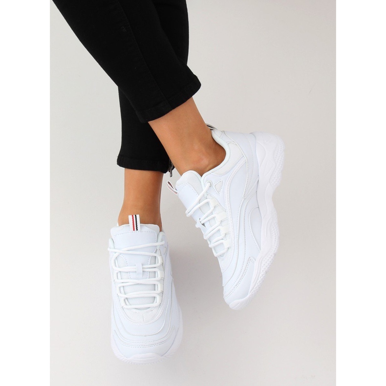 Fehér sportcipő YD05P-2 Fehér 2