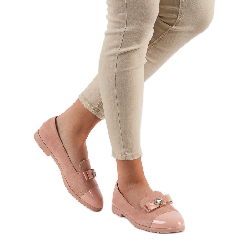 Lakkozott orral rendelkező urak rózsaszín 1