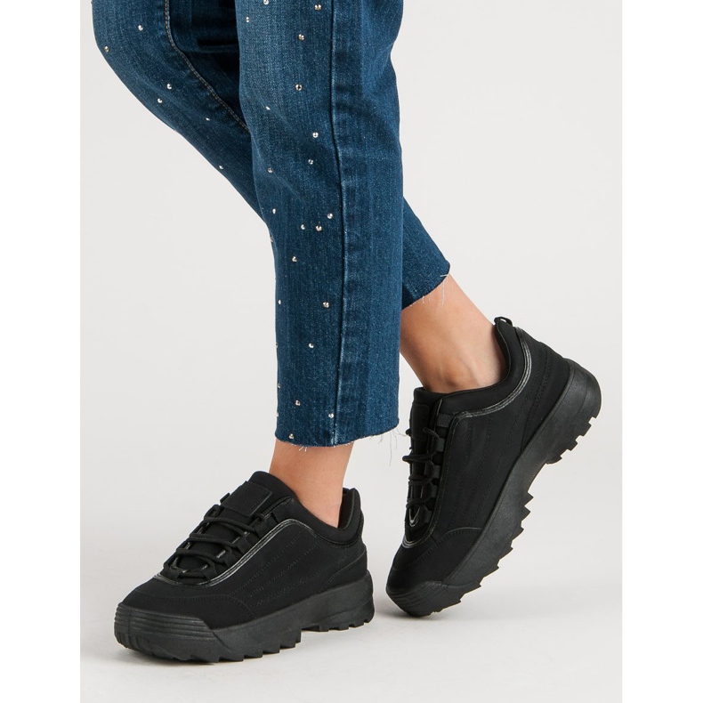 Cipők a platformon fekete 1