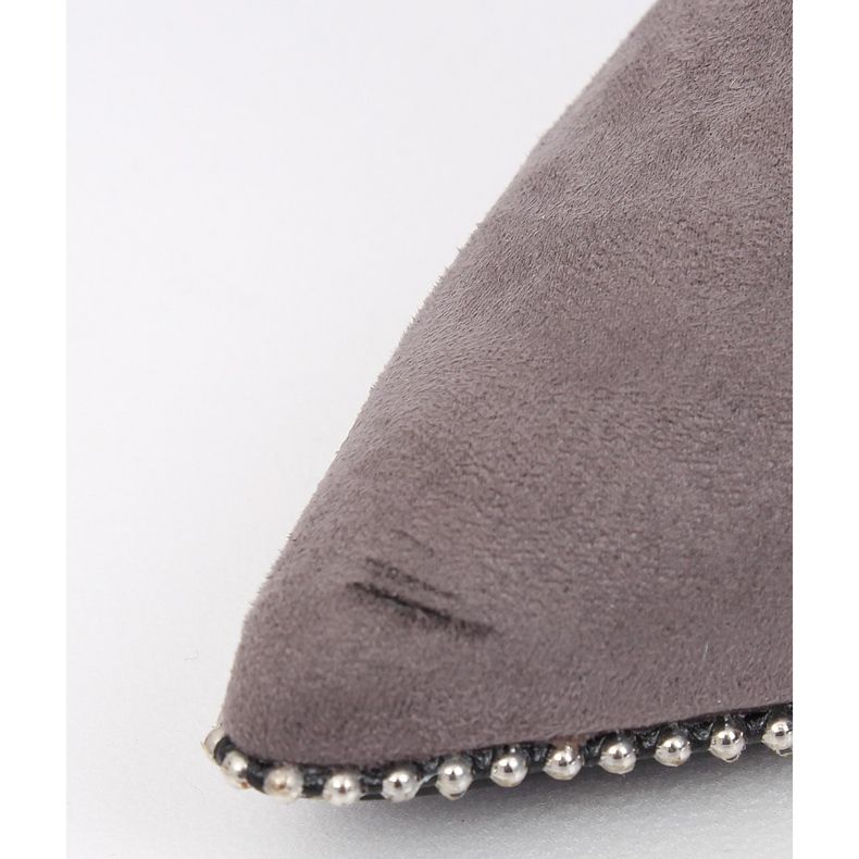 Szürke csizma egy szürke ZY153 Gray II-GAT-on 1 Szürke csizma egy szürke ZY153 Gray II-GAT-on 1