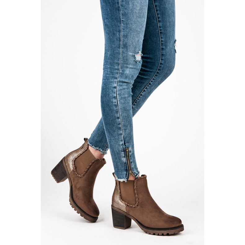 Super Me Stílusos csizma barna 2 Super Me Stílusos csizma barna 2